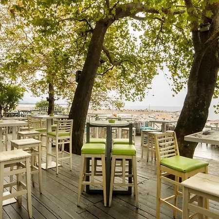Vlassis 3* Stomion (Thessaly)