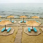 Vlassis Szálloda 3*