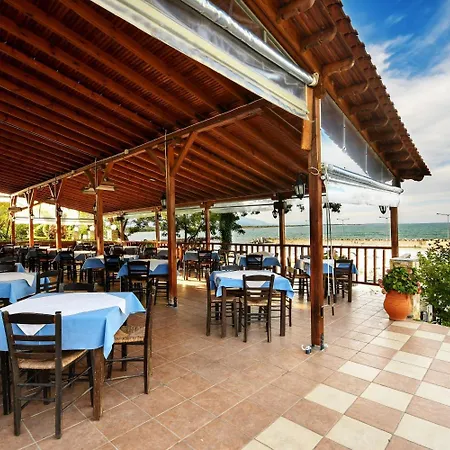 Vlassis Hotel Stómion