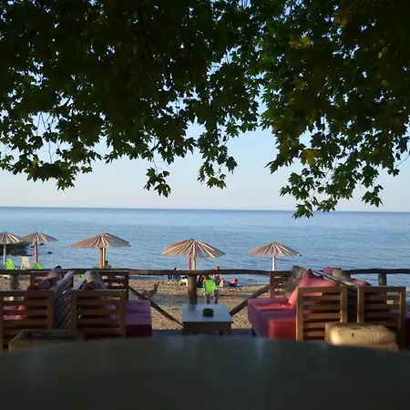 Vlassis Hotel Stómion