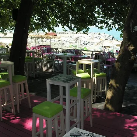 Vlassis 3* Stómion