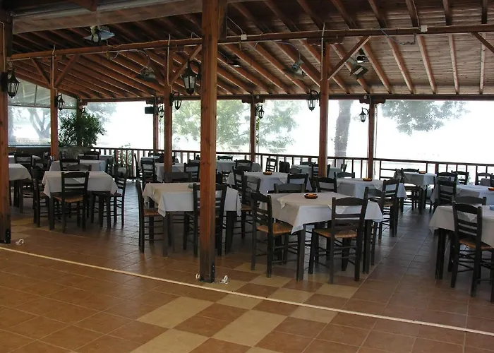 Vlassis Hotel Stomion (Thessaly)